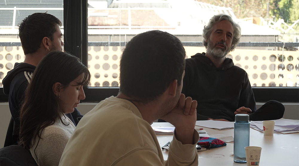 Guillaume Brac en atelier avec les étudiant.es